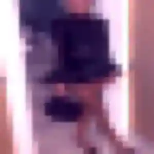 Contacte Noemie, 25 ans à Achères gratuitement