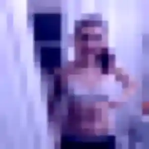 Ameline, 24 ans, dispo pour rencontre coquine à Albi