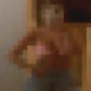 Profil de Louna à Allonnes (24 ans) - rencontre coquine gratuit