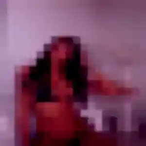 Anne-Charlotte, 38 ans, disponible à Ambarès-et-Lagrave pour un rencontre coquine