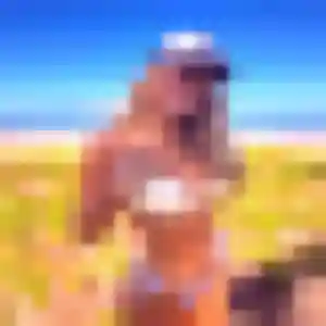 Ava, 25 ans, en ligne à Annœullin pour une rencontre coquine