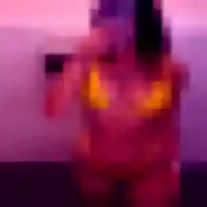 Rejoins Pauline, 26 ans à Aubervilliers gratuitement