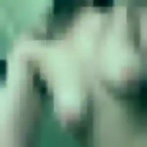Fleur, 27 ans, connectée à Aulnoye-Aymeries pour une rencontre coquine