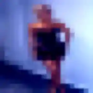 Estelle, 36 ans, en ligne à Auray pour une rencontre coquine