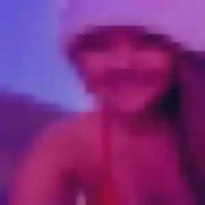 Rejoins Monique, 20 ans à Bannalec en t'inscrivant