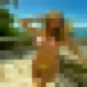 Photo de Odile à Bayeux (31 ans) - rencontre coquine discret