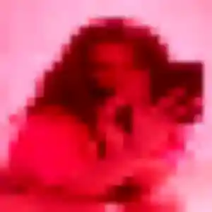 Photo de Elvire à Blois (37 ans) - rencontre coquine discret