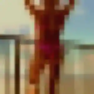 Contacte Marie-Laure, 25 ans à Bormes-les-Mimosas en privé