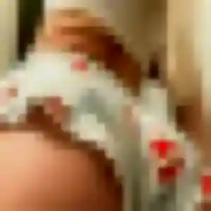 Photo de Cyrielle à Cadaujac (30 ans) - rencontre coquine anonyme