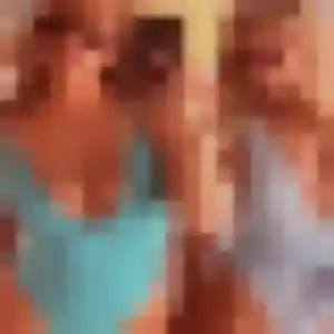 Anne-Sophie, 34 ans, connectée à Cahors pour une rencontre coquine