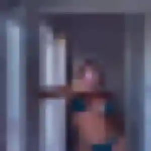rencontre coquine à Carbon-Blanc : photo de Nicole, 33 ans - accès libre