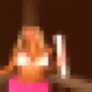 Photo de Soraya à Carnoux-en-Provence (19 ans) - rencontre coquine discret