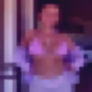 Roxane (31 ans) à Charbonnières-les-Bains attend un rencontre coquine aujourd'hui