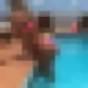 Découvre Chloe, 36 ans à Chatuzange-le-Goubet en privé