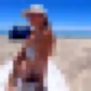 Flore de Cherbourg-en-Cotentin, 35 ans - rencontre coquine en toute liberté