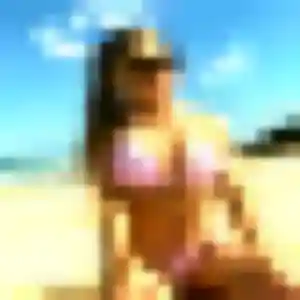 Contacte Edith, 23 ans à Chirongui en privé