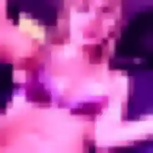 Ava, 32 ans, connectée à Cognac pour une rencontre coquine