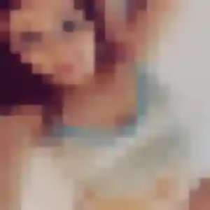rencontre coquine à Croix : photo de Ornella, 38 ans - inscription gratuite