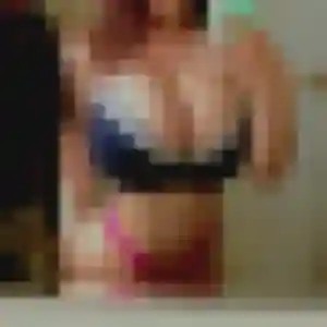 Mathilde, 35 ans, disponible à Crosne pour un rencontre coquine