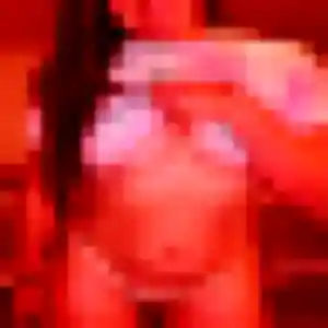 Photo de Iseult à Écouen (22 ans) - rencontre coquine anonyme