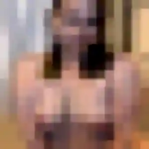 Lucienne, 42 ans, disponible à Erquinghem-Lys pour un rencontre coquine