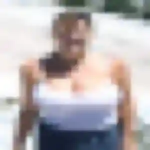 Photo de Laura à Eschau (22 ans) - rencontre coquine anonyme