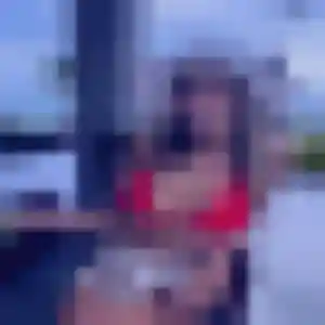Vicky (26 ans) à Eysines cherche un rencontre coquine ce soir