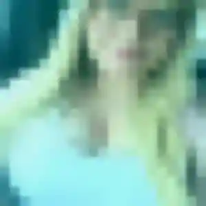 Marie-Ange, 23 ans, connectée à Fontenay-le-Fleury pour un rencontre coquine