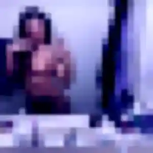 Adeline, 29 ans, connectée à Fosses pour un rencontre coquine