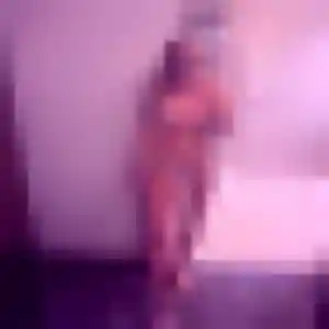 Rencontre Geraldine, 22 ans à Francheville gratuitement