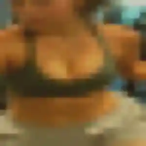 Découvre Celia, 24 ans à Frouzins en privé