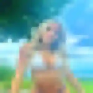 Rejoins Hortense, 29 ans à Genay en privé