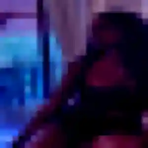 Cecile (26 ans) à Grigny propose un rencontre coquine ce soir