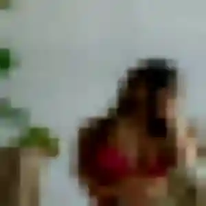 Charlotte (33 ans) à Guînes cherche une rencontre maintenant