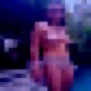 Cecile, 21 ans, cherche un rencontre coquine à Houdain