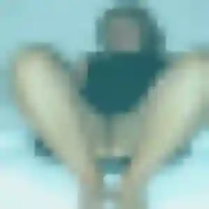 Sexy Axelle, 21 ans à Hyères - découvrir son profil