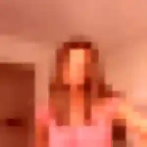 rencontre coquine à La Crau : photo de Elodie, 22 ans - sans engagement