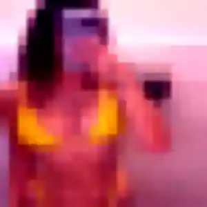 Marie-Ange, 24 ans, connectée à La Madeleine pour une rencontre coquine