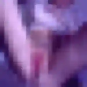 Photo de Ulrike à Langueux (28 ans) - rencontre coquine discret