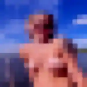 Oriane, 30 ans, connectée à Laudun-l'Ardoise pour un rencontre coquine