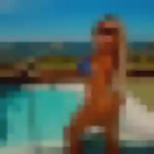 Valentine, 37 ans, connectée à Le Castellet pour une rencontre coquine