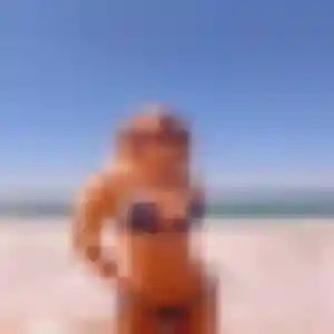 Eglantine, 23 ans, veut un rencontre coquine à Le Marin