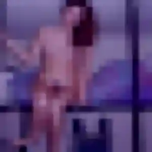 Photo de Urielle à Le Port (33 ans) - rencontre coquine anonyme