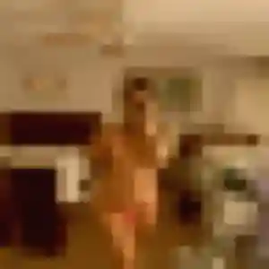 Stephanie, 37 ans, en ligne à Le Vauclin pour une rencontre coquine