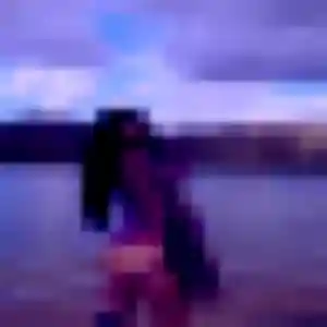 Louna, 39 ans, en ligne à Lège-Cap-Ferret pour une rencontre coquine