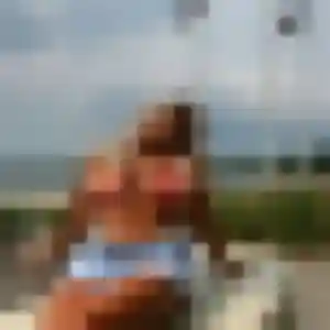 Rencontre Aurelie, 36 ans à Les Sables-d'Olonne gratuitement