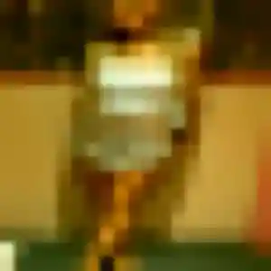 Contacte Theresa, 22 ans à Loire-Authion gratuitement