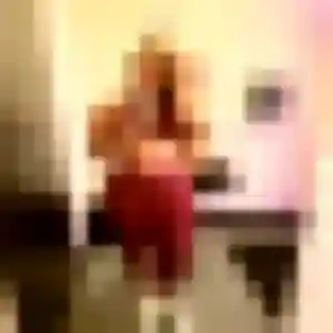 Nadia de Lorient, 29 ans - rencontre coquine en toute liberté