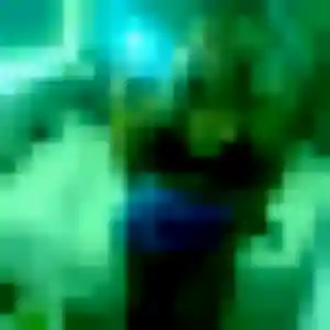 Photo de Yolande à Luxeuil-les-Bains (25 ans) - rencontre coquine anonyme