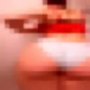 Rejoins Nora, 39 ans à Mandelieu-la-Napoule gratuitement